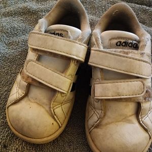 Children's shoes